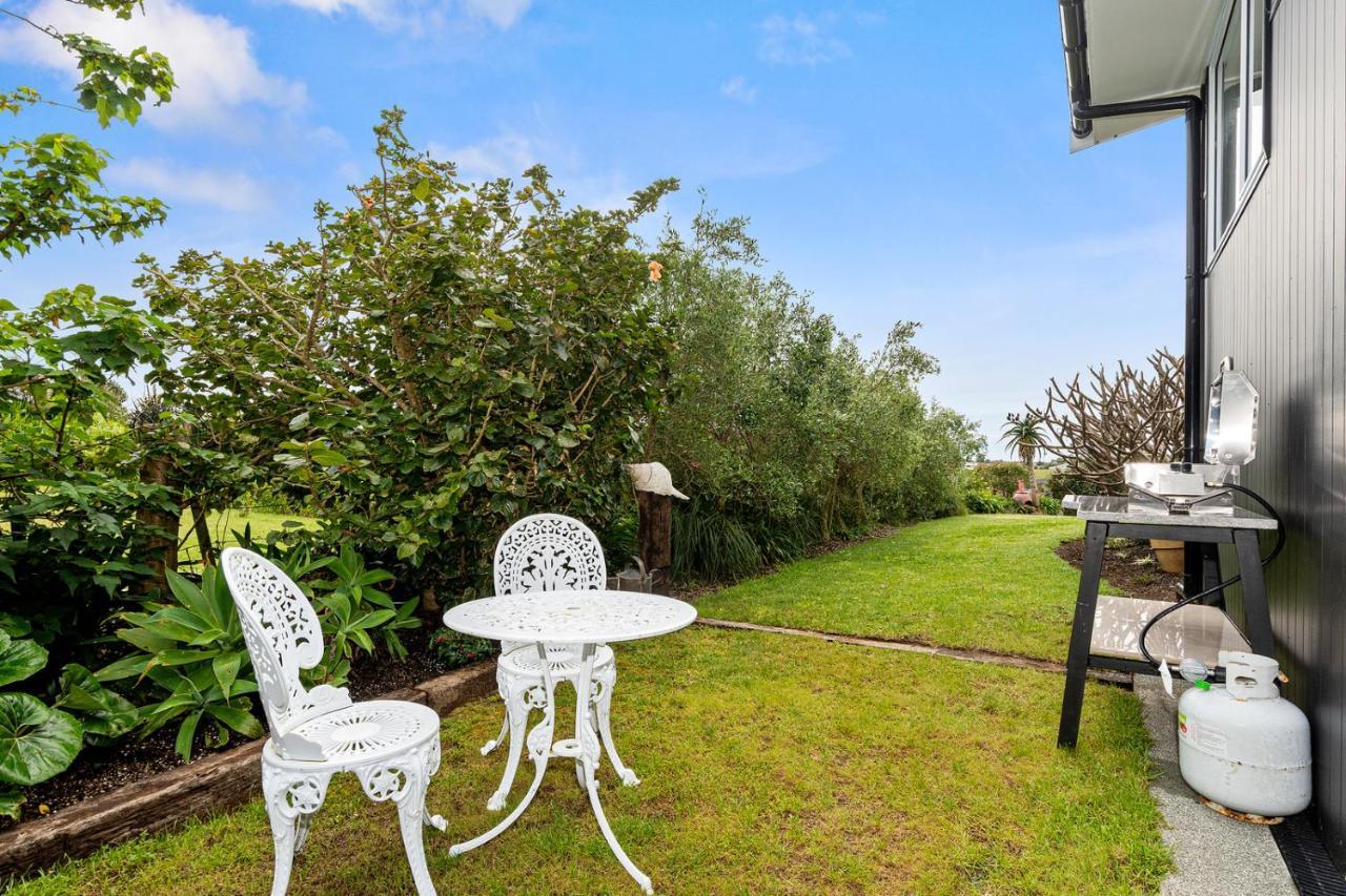 River Rest - Ruakaka Holiday Home 外观 照片