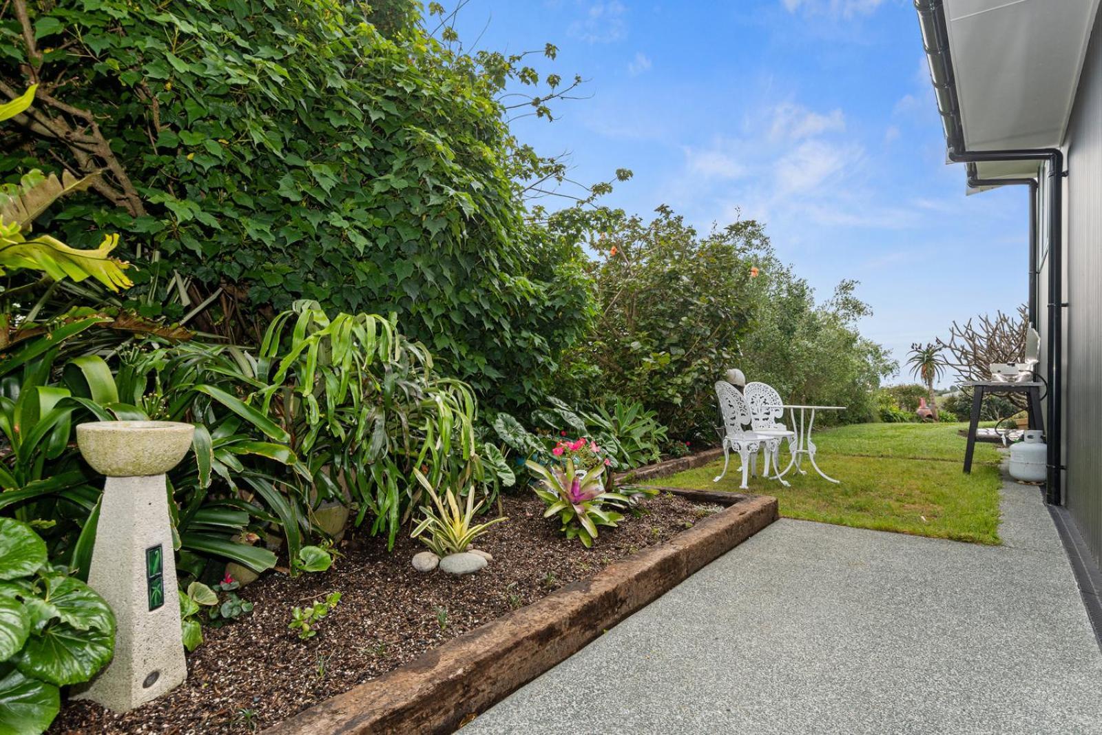 River Rest - Ruakaka Holiday Home 外观 照片